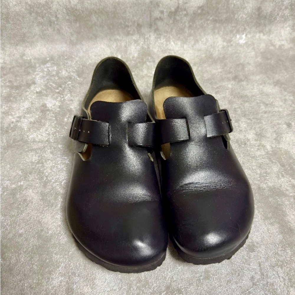 Birkenstock Black Leather Flats